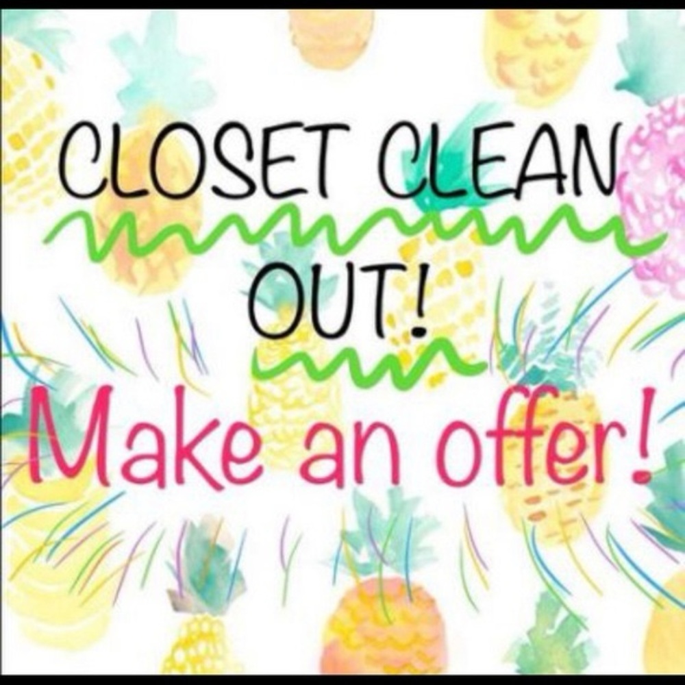 I just cleaned out my purse closet! Make me an offer